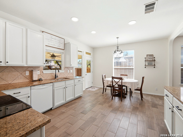 Image 10 of 26 For 5418 Argyle Way