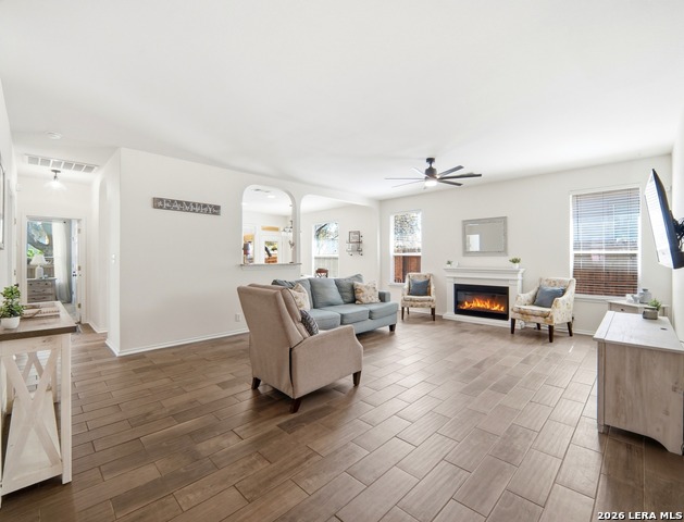 Image 5 of 26 For 5418 Argyle Way