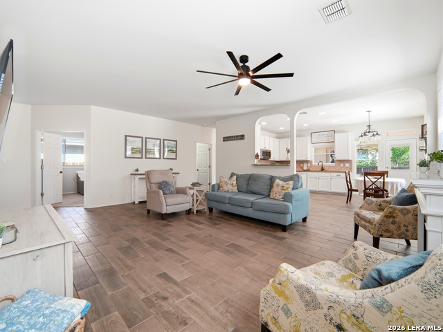 Image 8 of 26 For 5418 Argyle Way