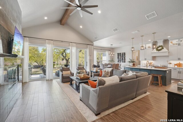 Image 3 of 39 For 234 Sabella  