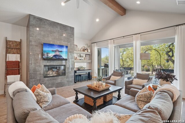 Image 4 of 39 For 234 Sabella  