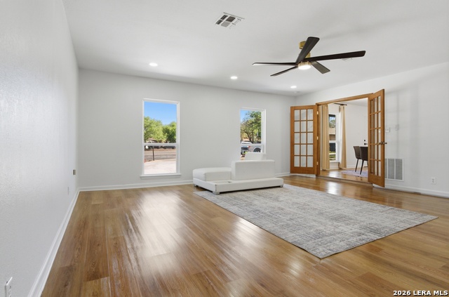 Listing photo id 8 for 12310 Valley Forge Circle