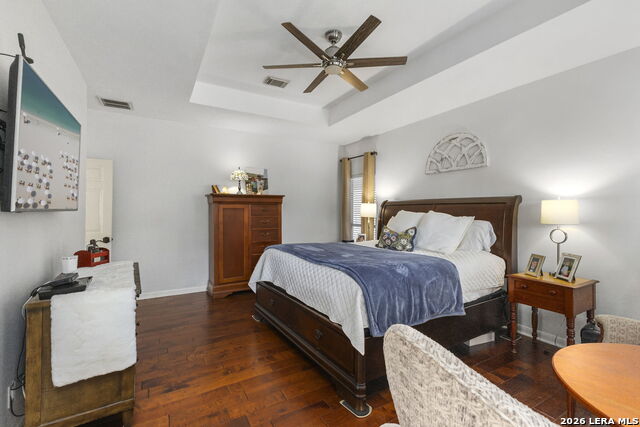 Image 29 of 54 For 13506 Chamber Oaks