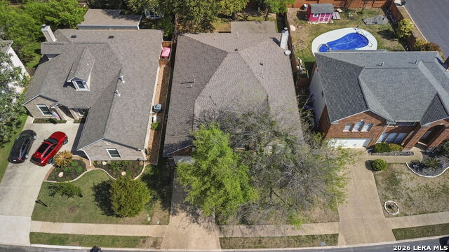 Image 45 of 54 For 13506 Chamber Oaks