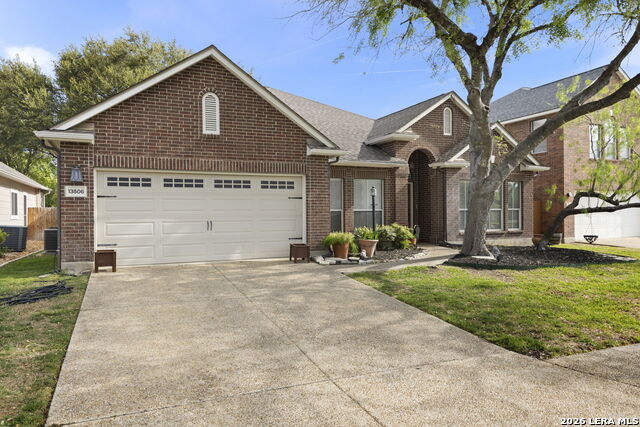 Image 49 of 54 For 13506 Chamber Oaks