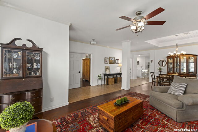 Image 7 of 54 For 13506 Chamber Oaks