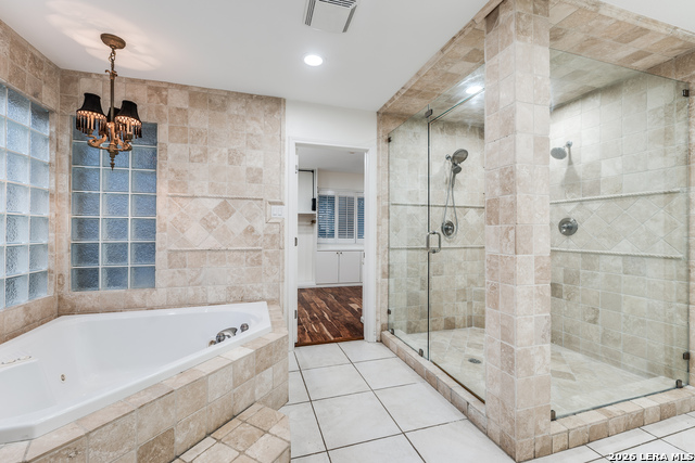 Image 22 of 28 For 12535 Elm Manor