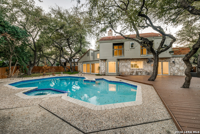 Image 23 of 28 For 12535 Elm Manor