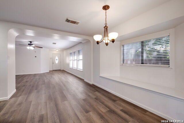 Image 11 of 27 For 5147 Senisa Springs