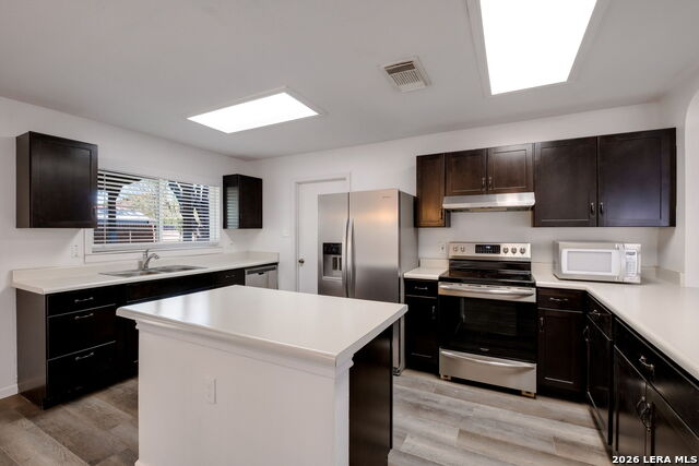 Image 14 of 27 For 5147 Senisa Springs