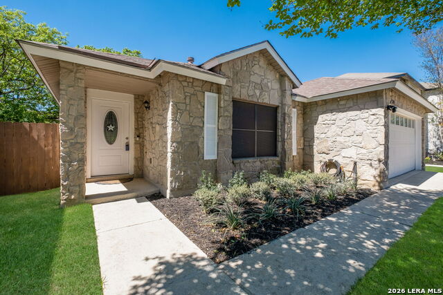 Image 3 of 27 For 5147 Senisa Springs