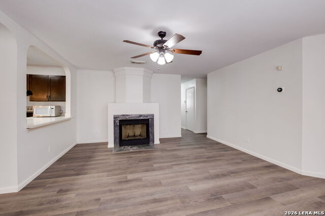 Image 6 of 27 For 5147 Senisa Springs