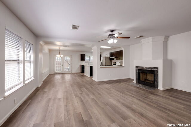 Image 7 of 27 For 5147 Senisa Springs