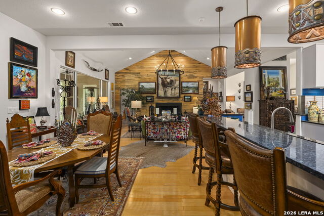 Image 16 of 50 For 101 Bristol Green