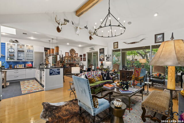 Image 21 of 50 For 101 Bristol Green