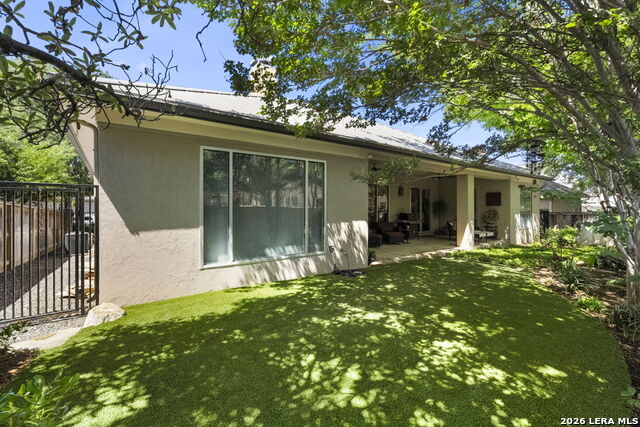 Image 43 of 50 For 101 Bristol Green