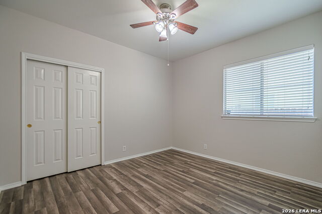 Image 19 of 44 For 762 Andora  