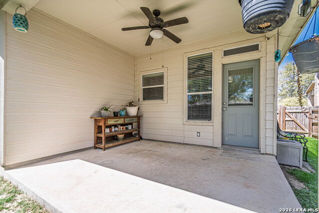 Image 39 of 44 For 762 Andora  