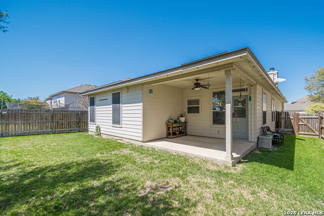 Image 41 of 44 For 762 Andora  