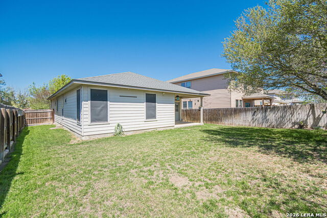 Image 43 of 44 For 762 Andora  