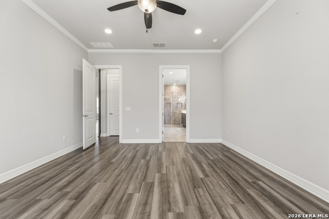 Image 21 of 50 For 2206 Black Dog