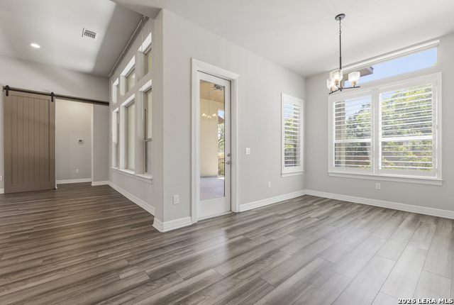 Image 27 of 50 For 2206 Black Dog