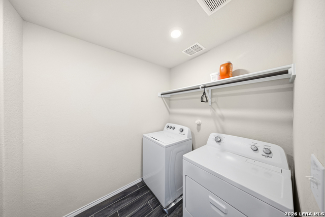 Image 14 of 22 For 243 Kinsley  