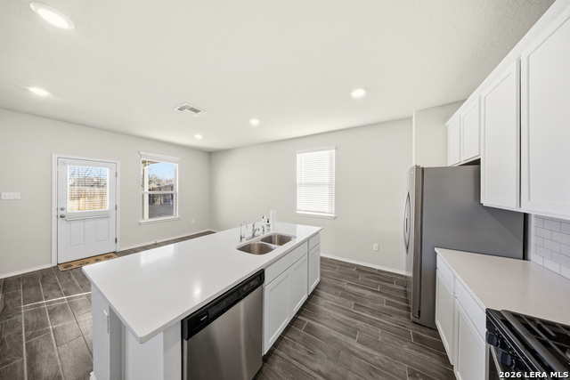 Image 6 of 22 For 243 Kinsley  