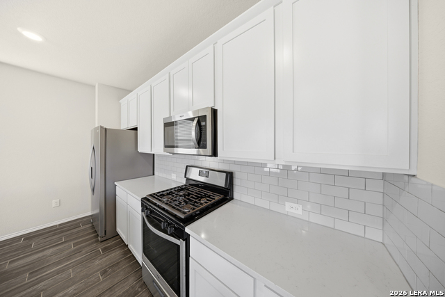 Image 7 of 22 For 243 Kinsley  