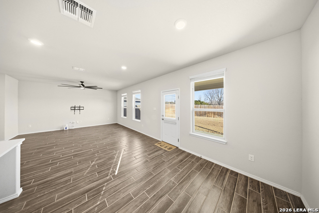 Image 8 of 22 For 243 Kinsley  