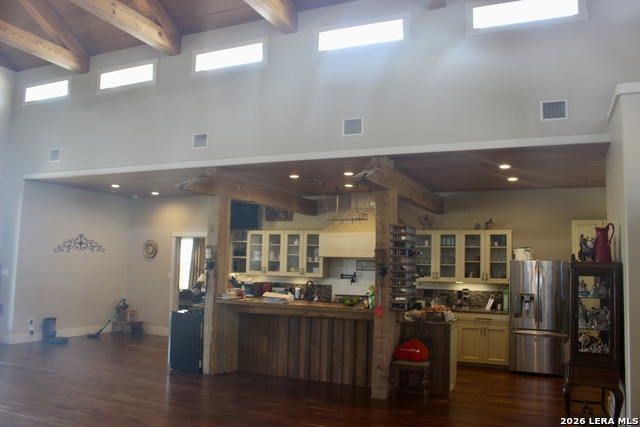 Image 18 of 49 For 1440 Klein Rd W