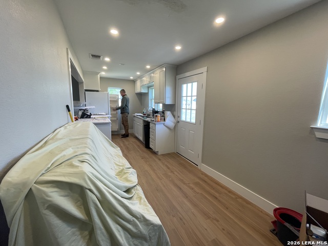 Image 39 of 49 For 1440 Klein Rd W