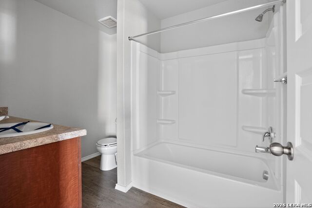 Image 18 of 31 For 245 Savage  