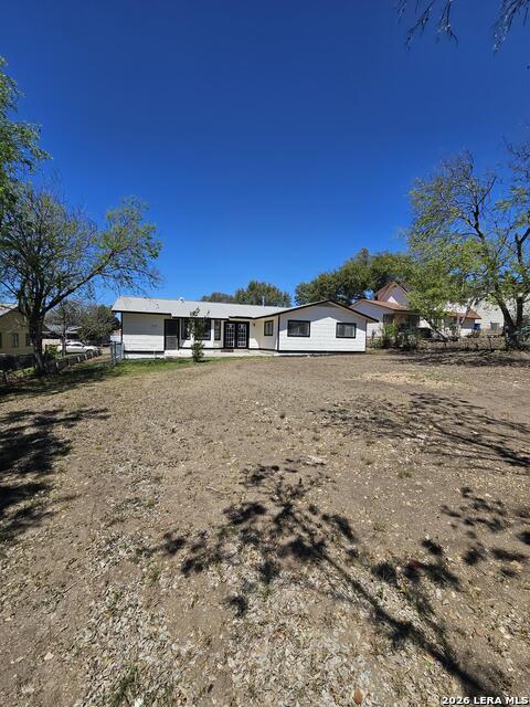 Image 13 of 14 For 3522 Crestmont