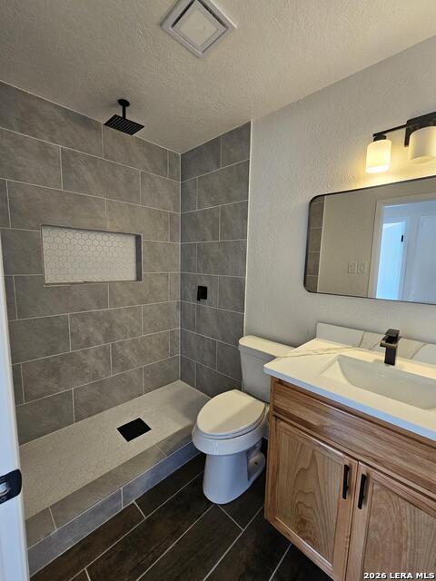 Image 3 of 14 For 3522 Crestmont