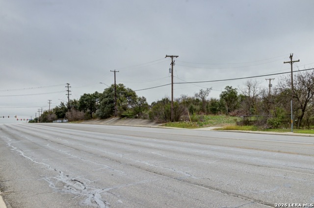 Image 4 of 4 For 2279 Bandera