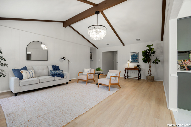 Listing photo id 8 for 14219 Chadbourne