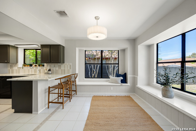 Listing photo id 10 for 14219 Chadbourne