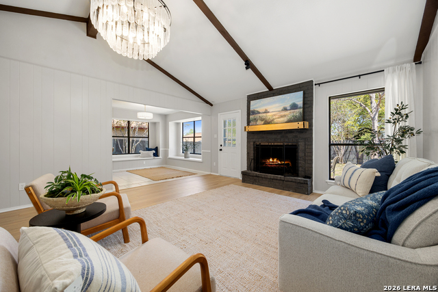 Listing photo id 6 for 14219 Chadbourne