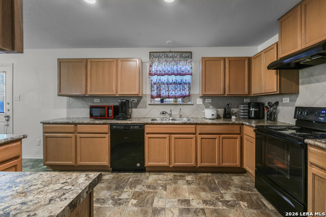 Image 4 of 18 For 7006 Pescala Ridge