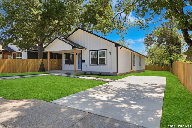 Image 2 of 33 For 138 Dullnig  