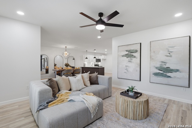 Image 7 of 33 For 138 Dullnig  