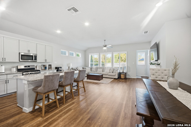 Image 16 of 32 For 4415 Tiger Run