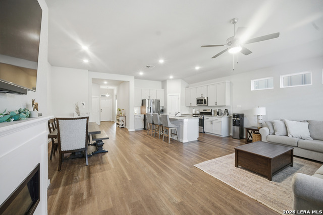 Image 18 of 32 For 4415 Tiger Run