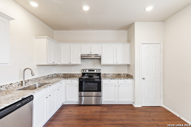 Image 11 of 28 For 2269 Hidden Meadow