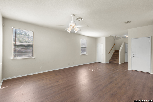 Image 7 of 28 For 2269 Hidden Meadow