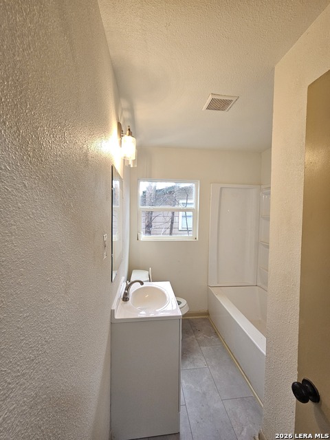 Image 8 of 10 For 335 Baker  