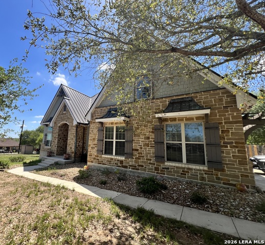 Image 2 of 51 For 166 Big Oak Dr