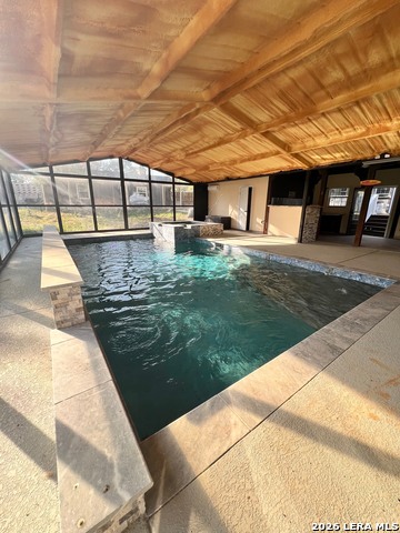 Image 29 of 51 For 166 Big Oak Dr