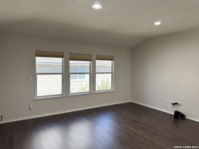 Image 37 of 45 For 26119 Starling Hill